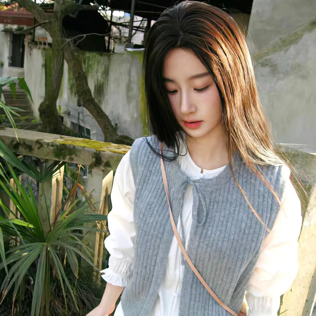 反派女友超戏精 封面